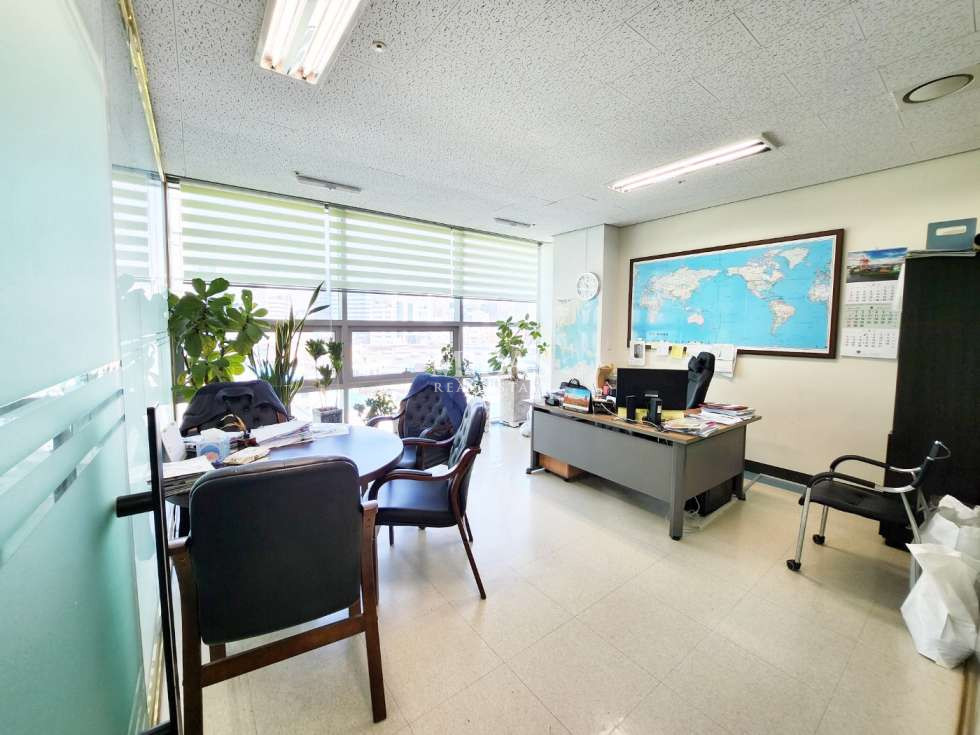 서울 성동구 성수동2가 성수동 카페거리 위치 인테리어, 발코니 확장 호실 월세 매물번호 10092 사진 3