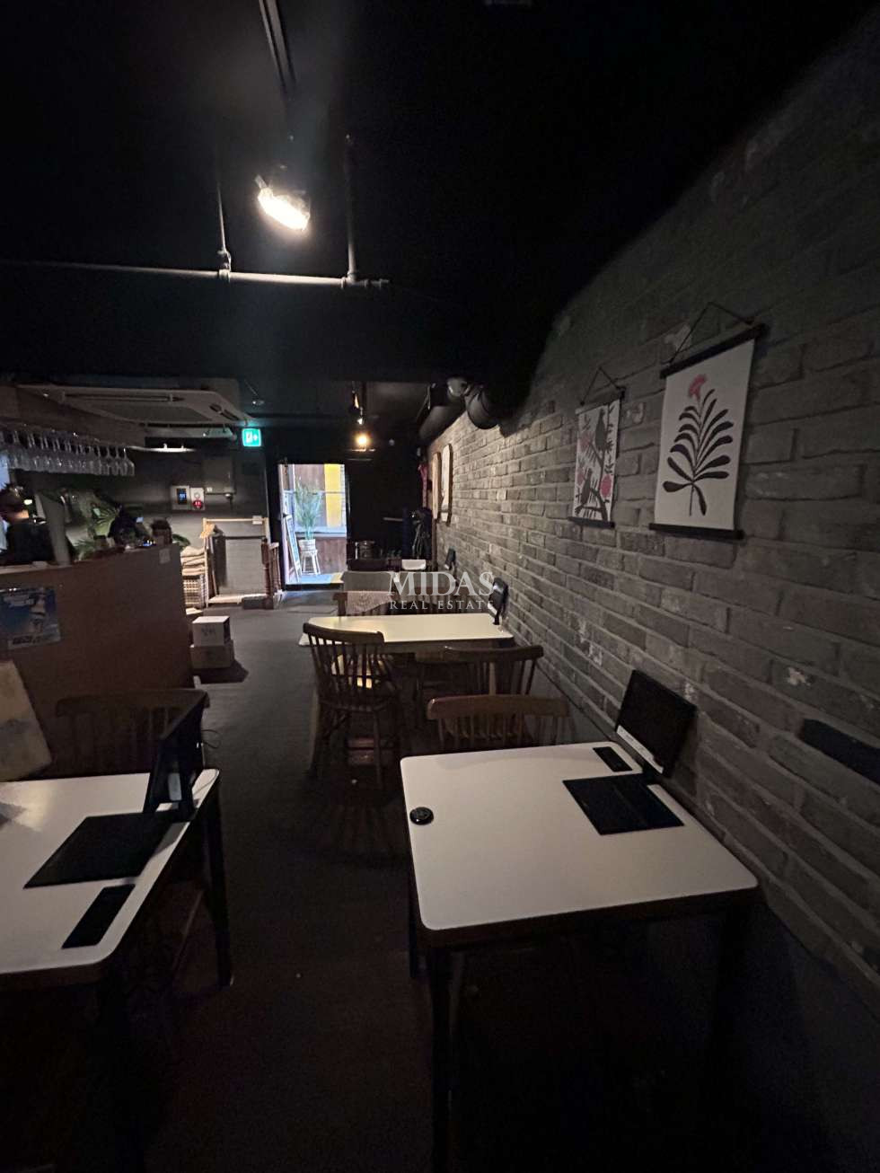 서울 성동구 성수동1가 이장우 우동집 옆 건물 반지층상가 월세 매물번호 10945 사진 3
