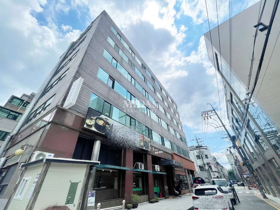 서울 송파구 송파동 석촌호수 O 가성비O 전용35 O 룸1 O 사무실 O 월세 매물번호 10413 사진 1