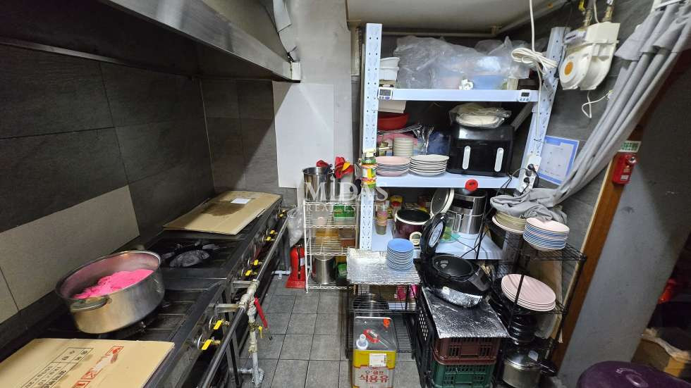 서울 강남구 신사동 신사동상가임대 가로수길 메인상권 인테리어 굿 월세 매물번호 11040 사진 7