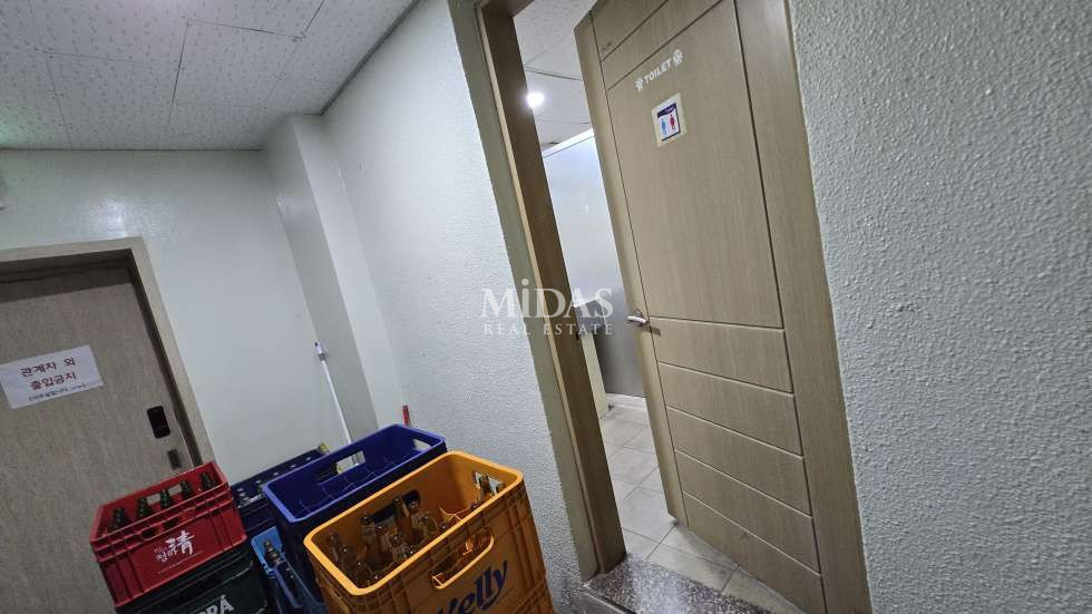 서울 강남구 신사동 신사동상가임대 가로수길 메인상권 인테리어 굿 월세 매물번호 11040 사진 18