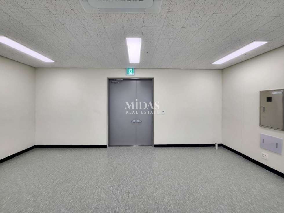 서울 성동구 성수동1가 서울숲더스페이스 신축 첫 입주 18평 중소형 사무실 임대 월세 매물번호 11044 사진 4