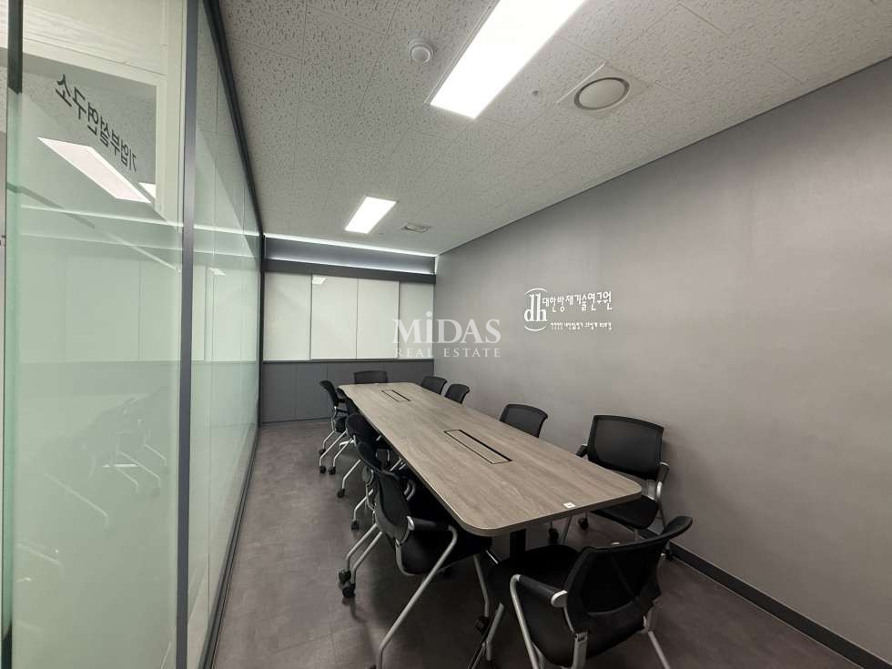 서울 성동구 성수동2가 315-61 (성수역 SK V1 Tower) 【 성수역3분ㅣ실16평+회의실+A급가성비ㅣ고층사무실 】 월세 매물번호 11076 사진 5