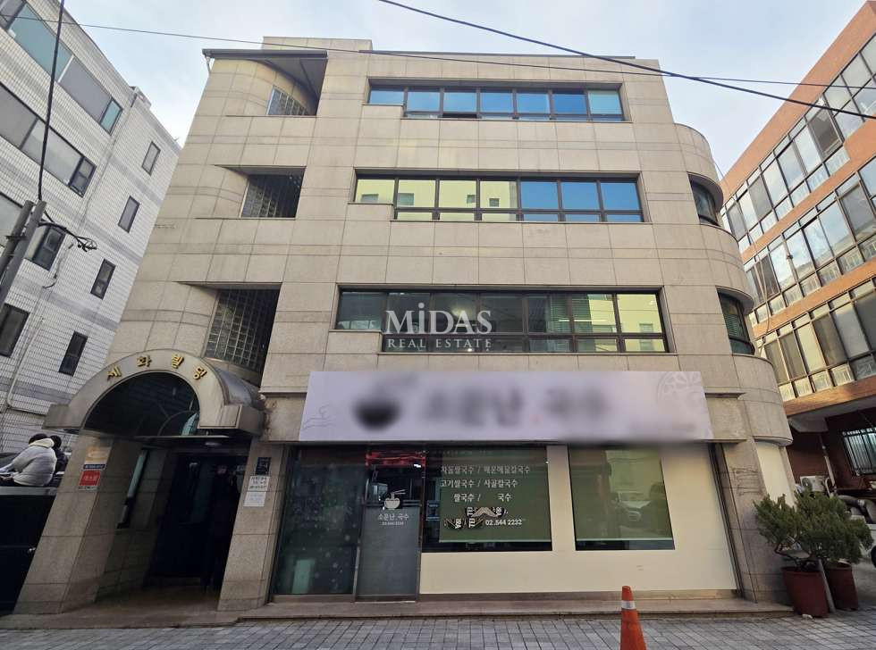 서울 강남구 논현동 도산공원 사거리 인테리어 무상승계 사무실 월세 매물번호 11084 사진 10