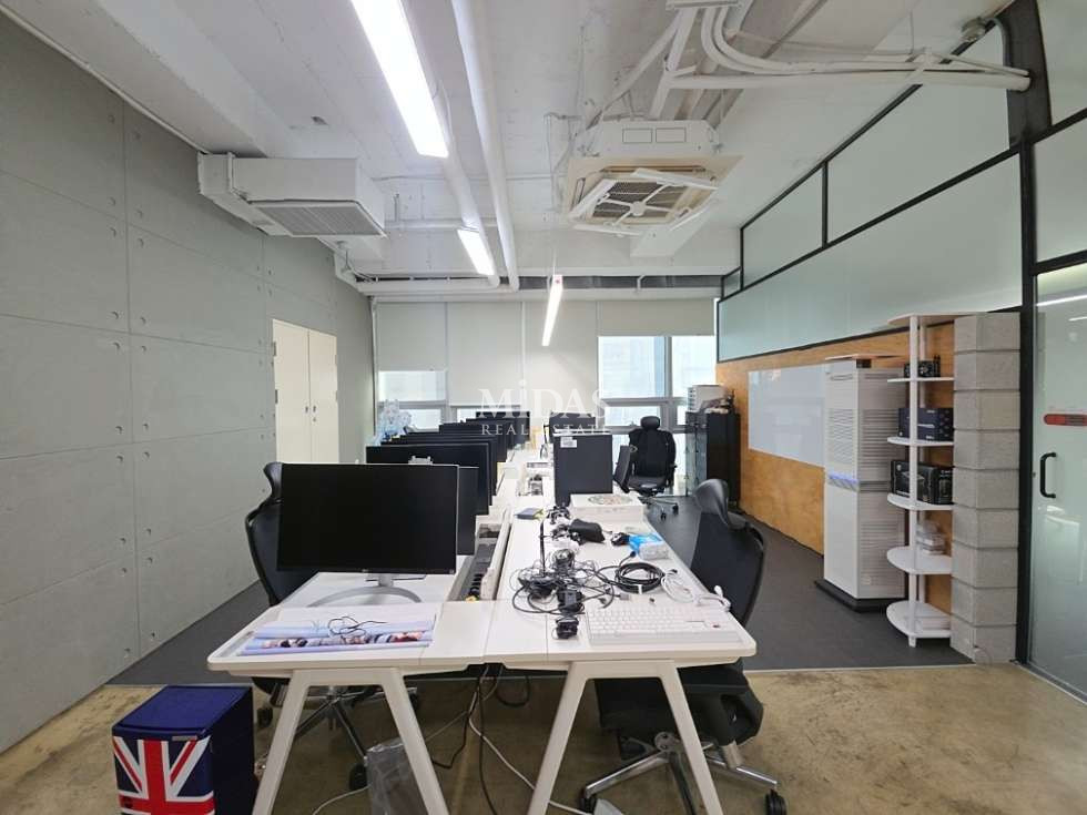 서울 강남구 논현동 사진有, 언주역0.1초, 대로변대형, A급인테리어, 주차2대 월세 매물번호 11054 사진 11