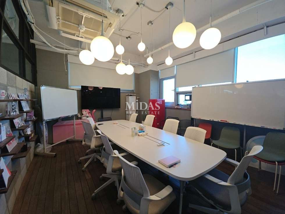 서울 강남구 논현동 사진有, 언주역0.1초, 대로변대형, A급인테리어, 주차2대 월세 매물번호 11054 사진 17