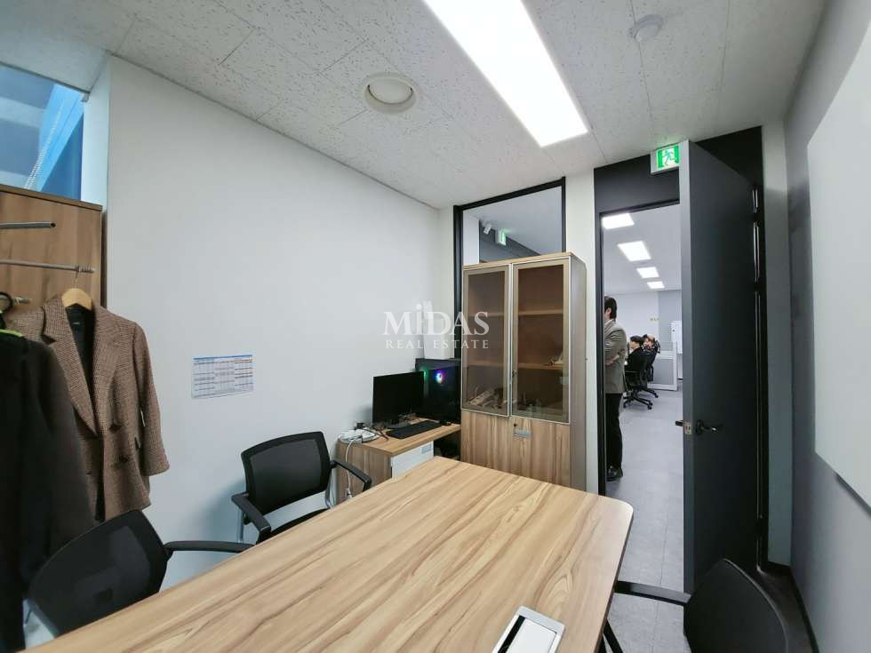 서울 강남구 논현동 209-4 (유빔빌딩) 학동역 대로변 인테리어 무상인수 A급 사무실 임대 월세 매물번호 11041 사진 7