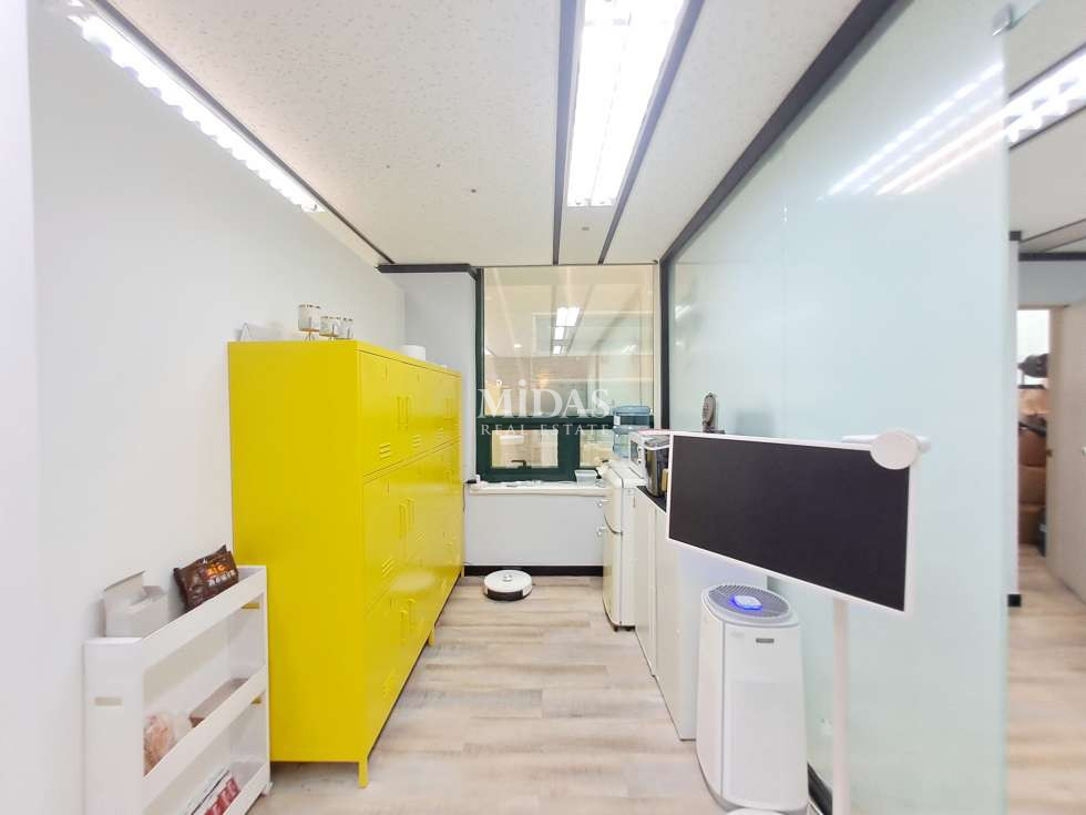 서울 강남구 역삼동 역삼역 인근 인테리어 무상 글라스 외관 월세 매물번호 10807 사진 9