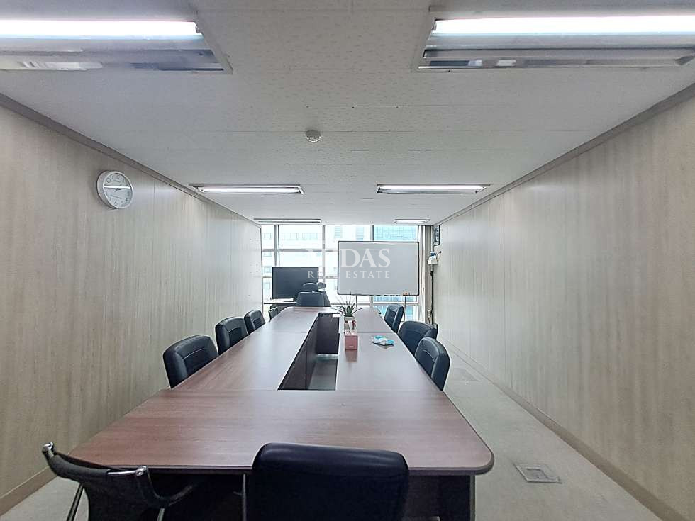 서울 강남구 대치동 포스코 사거리 인테리어 有 룸 다수 월세 매물번호 10786 사진 3