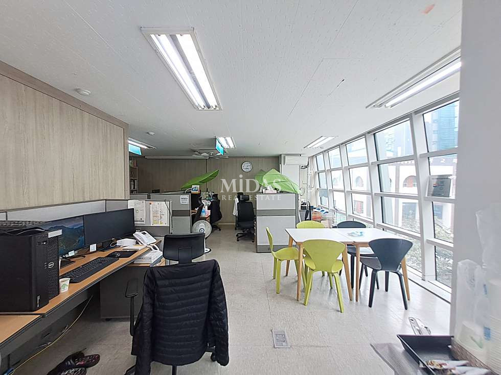 서울 강남구 대치동 포스코 사거리 인테리어 有 룸 다수 월세 매물번호 10786 사진 5