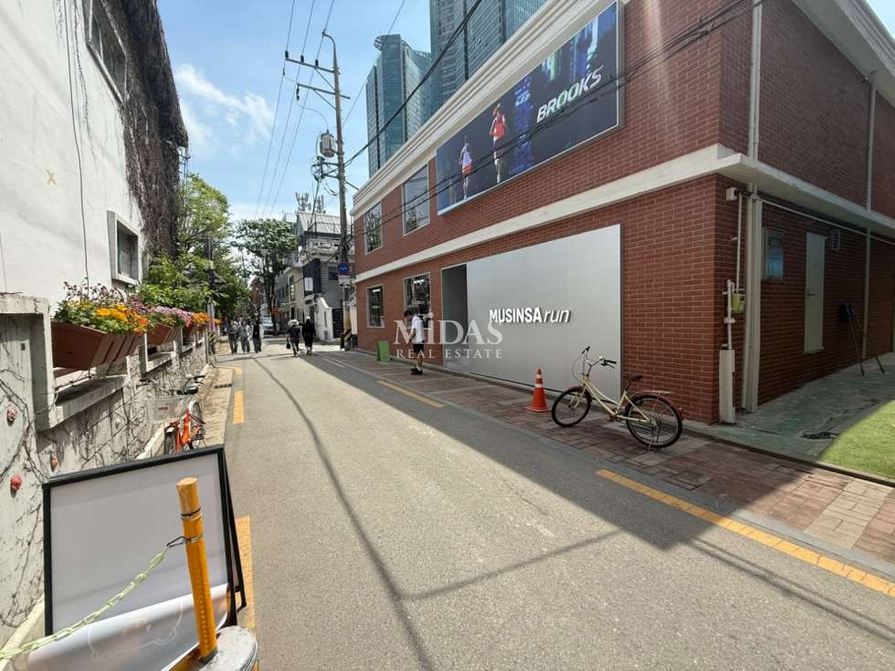 서울 성동구 성수동1가 685-329 전지현, 무신사가 선택한 아뜰리에길!! 건물매매 매매 매물번호 11247 사진 3