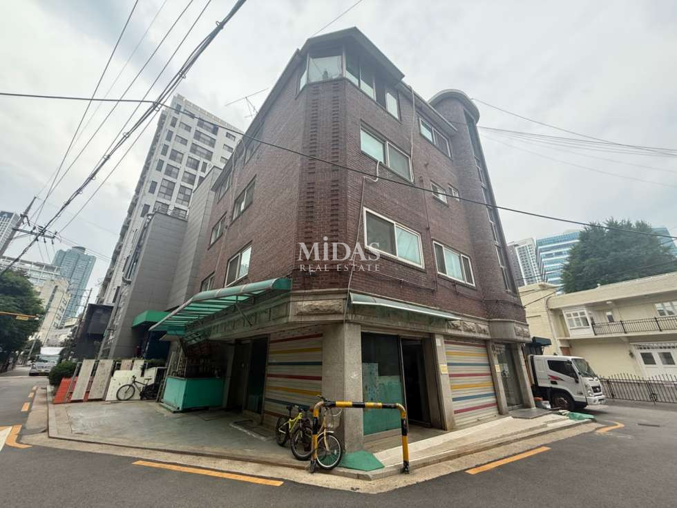서울 성동구 성수동1가 656-525 성수동 60억대 신축 사옥부지 + 뚝섬역 초역세권ㅣ평당1억1,000만원 매매 매물번호 11272 사진 4