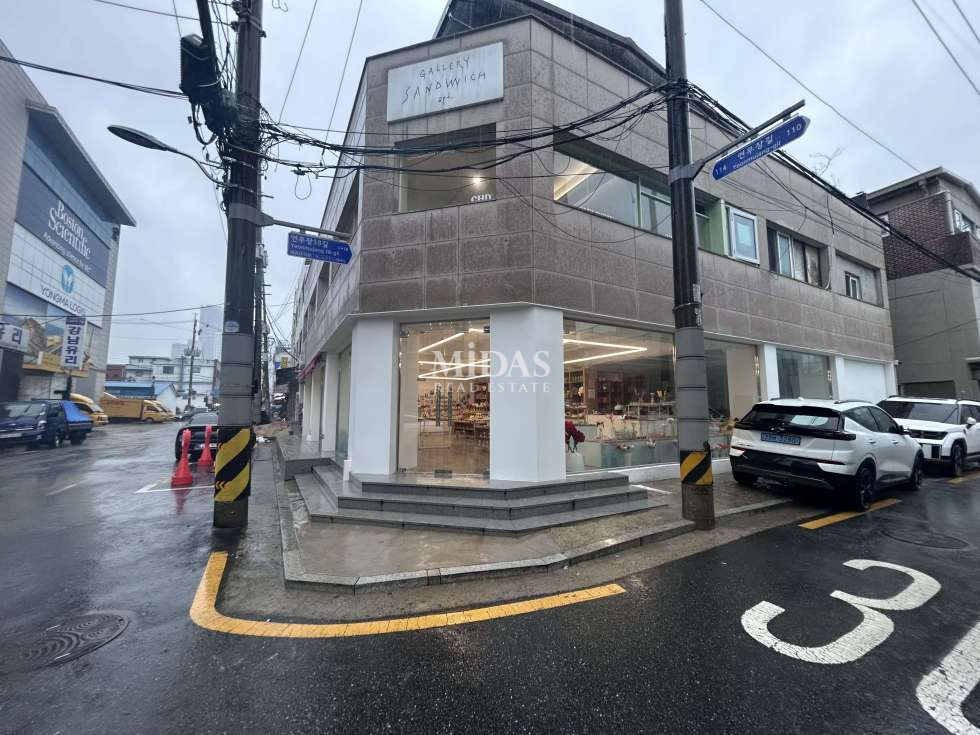 서울 성동구 성수동2가 가동 동연무장 1층 코너 66평형 월세 매물번호 10073 사진 3