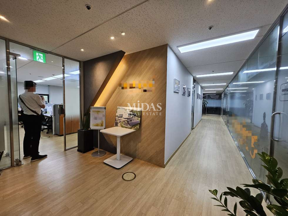 서울 강남구 신사동 Midas Real Estate 월세 매물번호 10108 사진 4