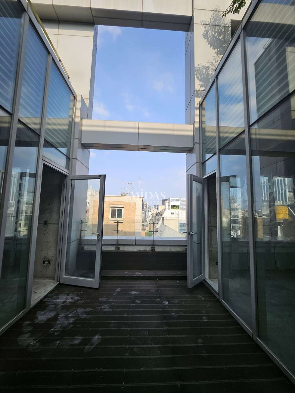 서울 강남구 신사동 MiDAS Real Estate 월세 매물번호 10187 사진 5