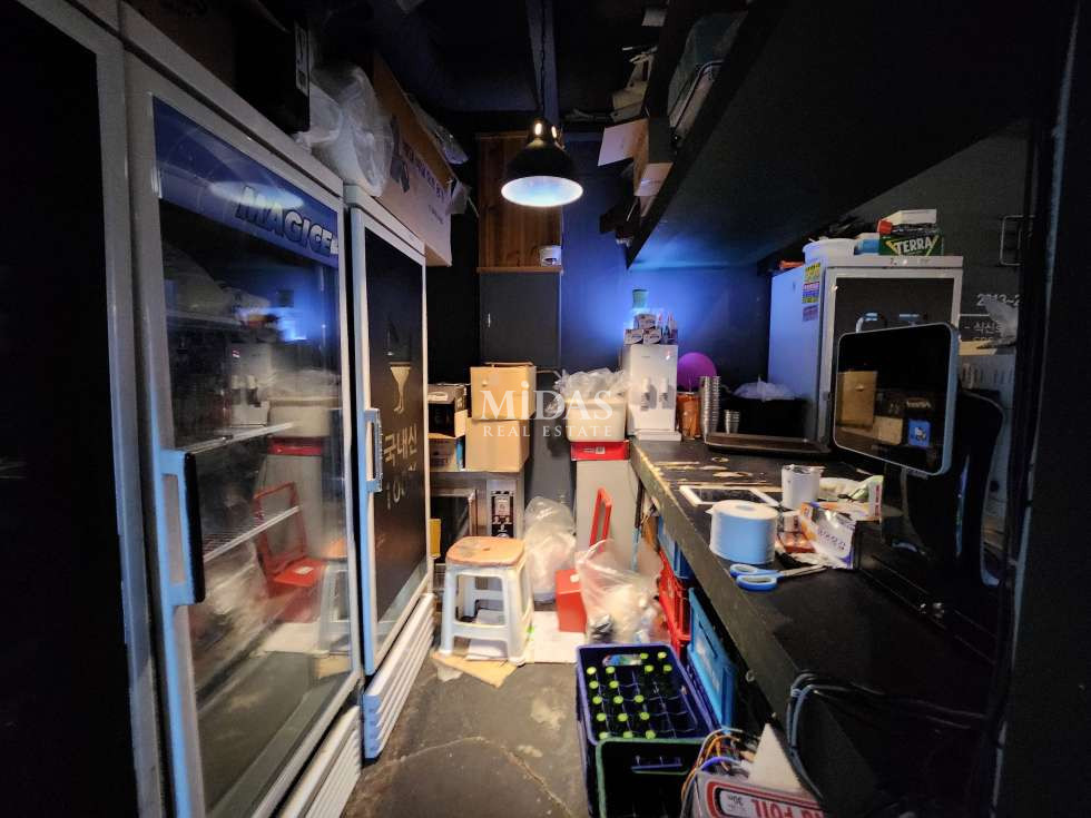서울 강남구 논현동 을지병원 사거리 메인상권 전면 넓어 가시성 훌륭한 1층 상가 월세 매물번호 10201 사진 10