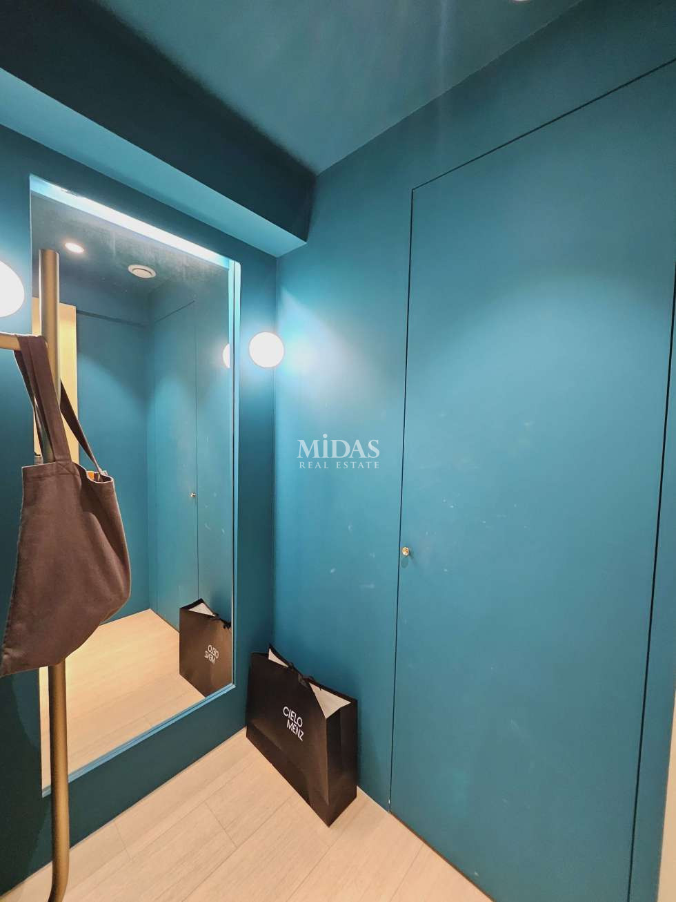 서울 강남구 논현동 MiDAS Real Estate 월세 매물번호 10268 사진 6