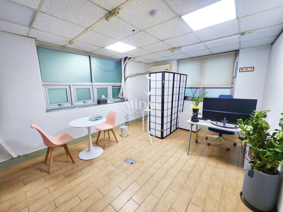 서울 송파구 방이동 100전용 O 잠실역 대형사무실 O 주차4 O 가성비 사무실 O 연층 월세 매물번호 10421 사진 9