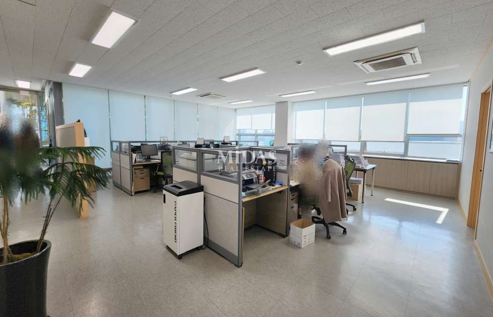 서울 송파구 잠실동 45전용 O 종합운동장역 O 전용테라스 사용가능 O 별다방 건물 월세 매물번호 10461 사진 3
